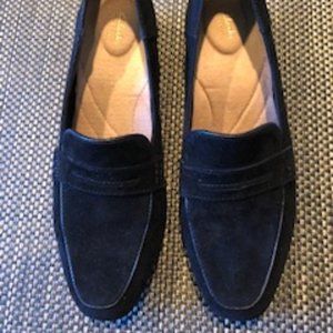 Clarks black suede moccasins - 9M